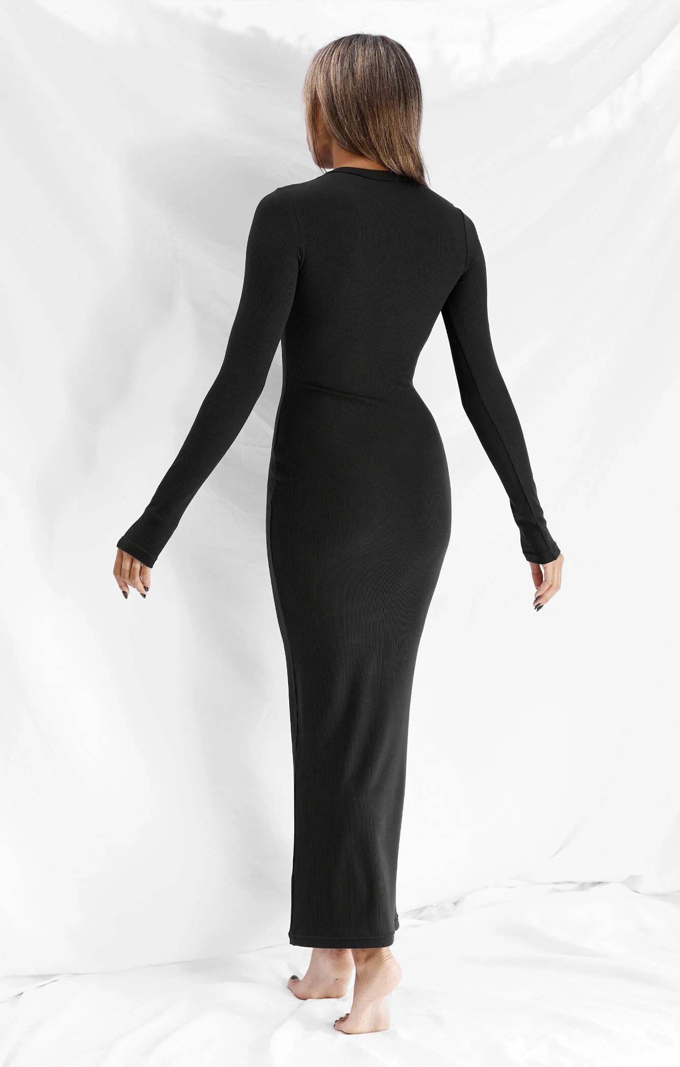 THE LUXE RIB LONG SLEEVE MIDI DRESS - BLACK - Image 4