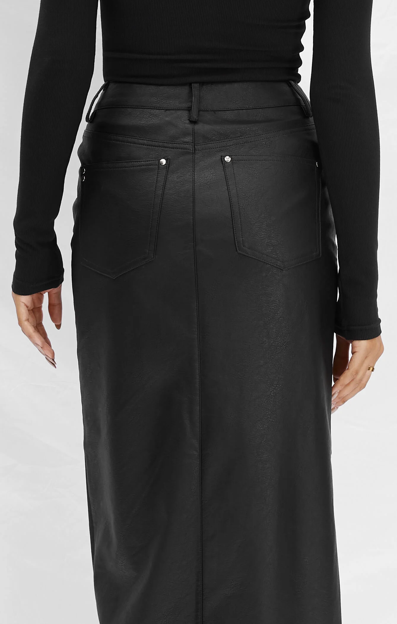 THE PEBBLED™ VEGAN MAXI SKIRT - Image 4