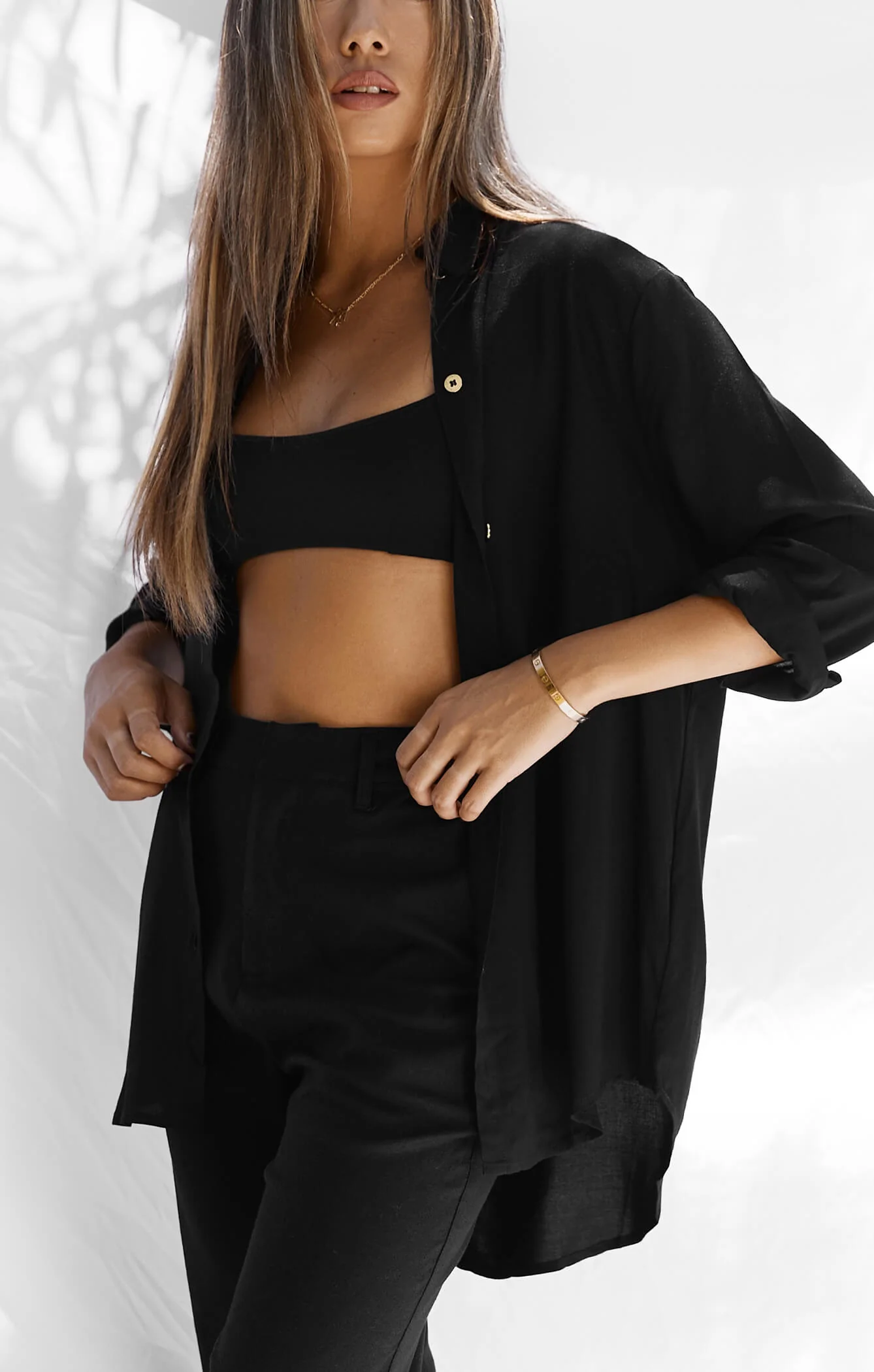 THE SIGNATURE SHIRT - BLACK - Image 4